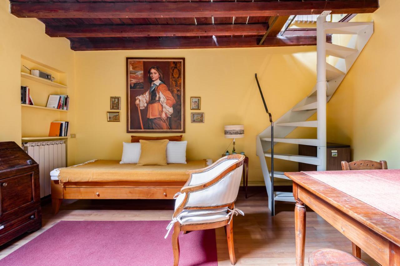 Brera Cosy Studio On 2 Levels! Lägenhet Milano Exteriör bild