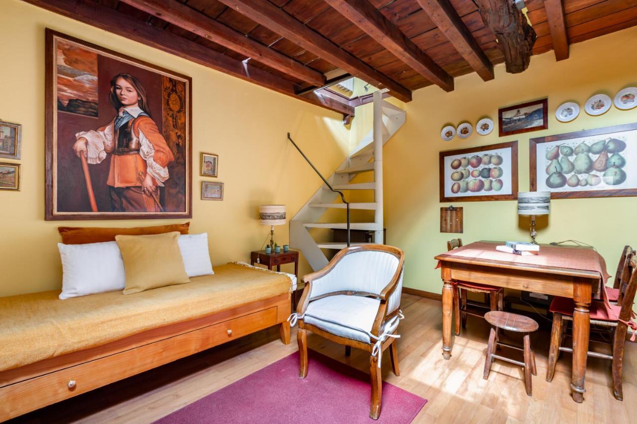 Brera Cosy Studio On 2 Levels! Lägenhet Milano Exteriör bild